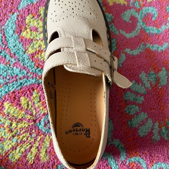 Doc Martens Mary Janes, perfect used condition - Picture 2 of 4